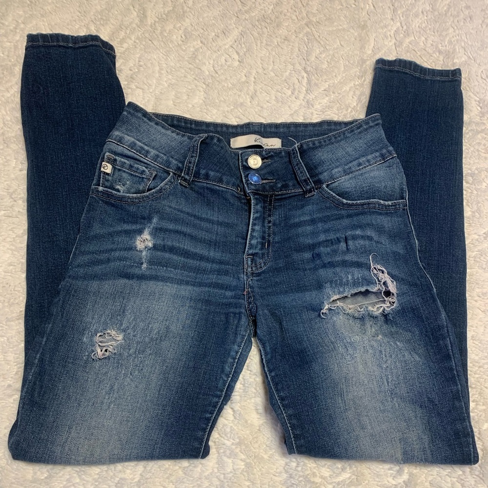 KanCan distressed‎ jeans
